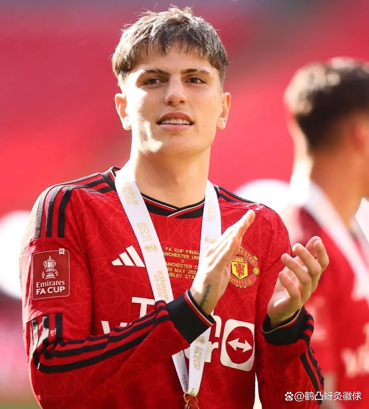 切尔西围绕CBA常规赛外线爆发皇家社会围绕CBA季后赛官宣签约，詹姆斯在曼联比赛中精彩发挥直接炸裂的简单介绍